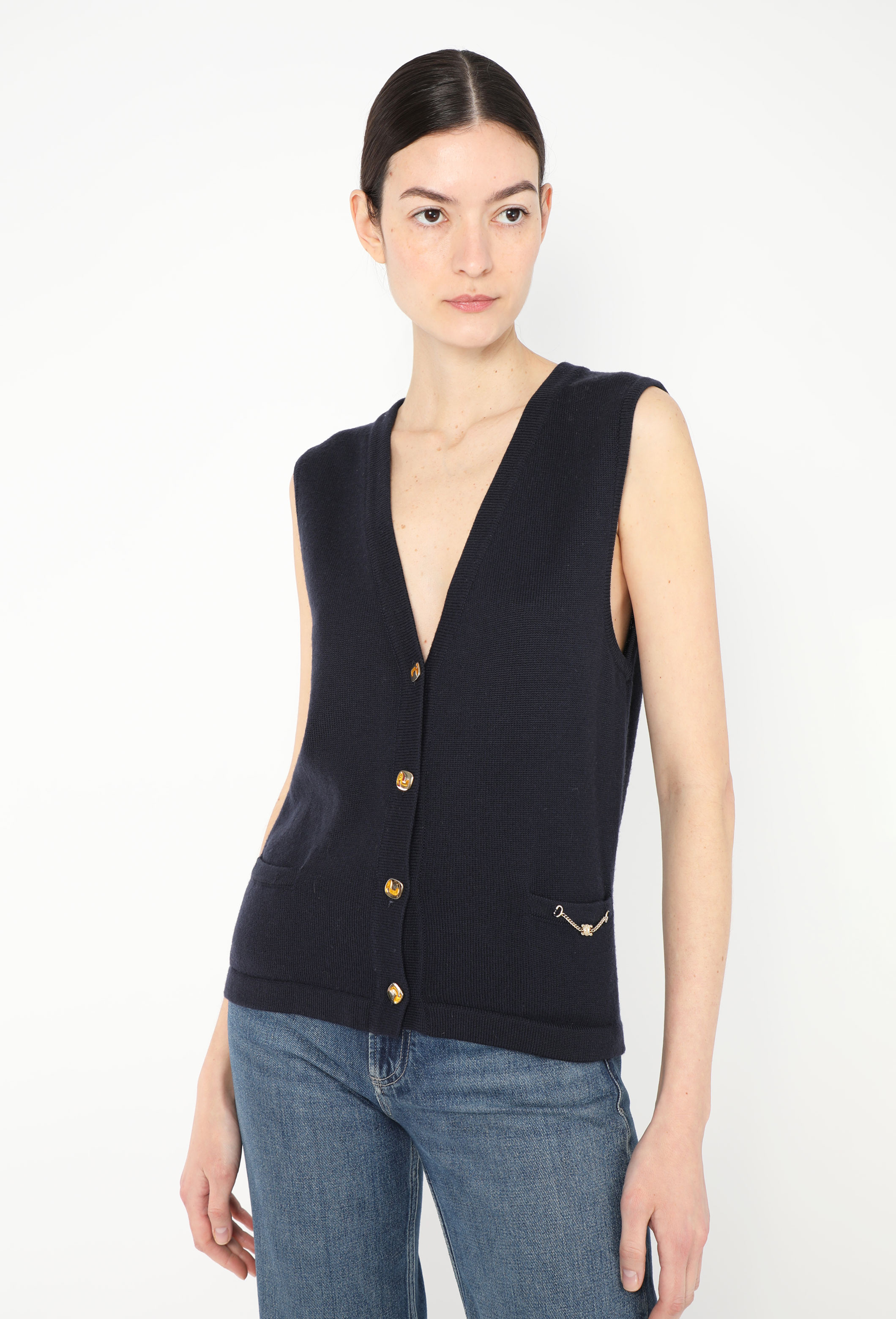 ベスト・ジレ CELINE  Triomphe Cashmere Vest with Woven Inlay 20431b47d641afd11311dc4b7bef.jpg
