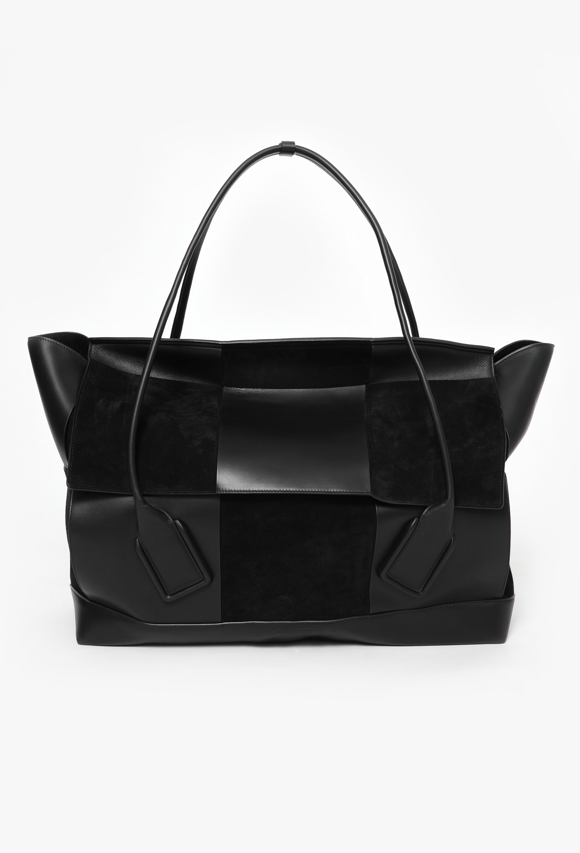 【BOTTEGA VENETA】TOTE BAG Bottega Veneta® Small Intrecciato North-South Tote in Black