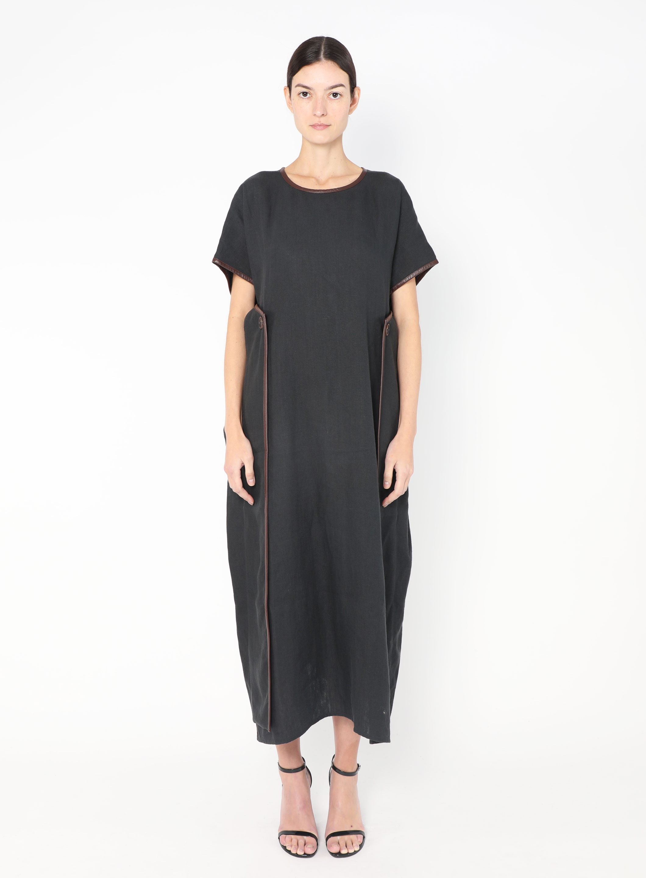 セリーヌ Celine Robe Pensionnaire Manches Cape Celine ROBE PENSIONNAIRE MANCHES CAPE - Lingerie - BeyondStyle