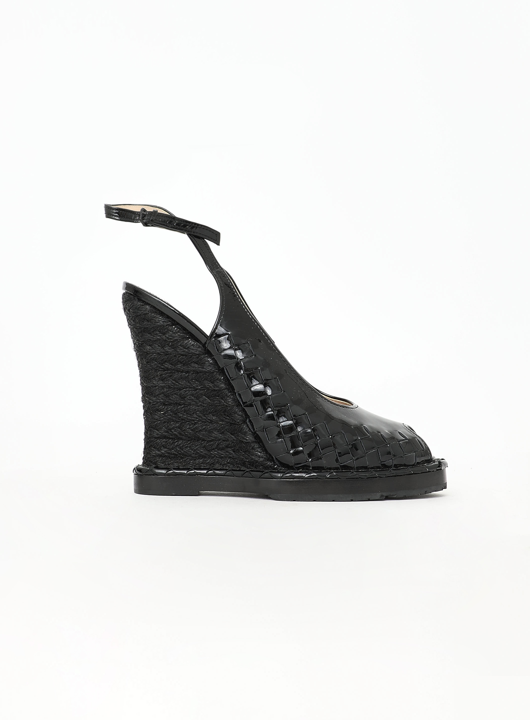 【関税＆送料込み】BOTTEGA VENETA Wedges Bottega Veneta Women's Black Stretch Strappy Wedge Sandals