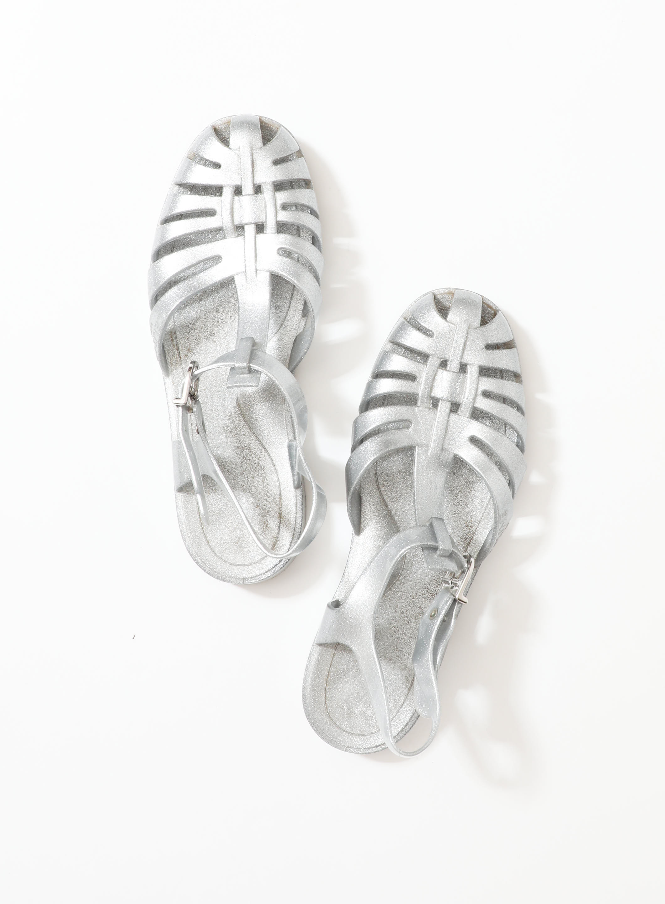 Buy JByChan Men's Flip Flop, Non-Slip Rubber Sandals Slides Mens Summer  Beach House Slippers, Waterproof Bathroom Shower Shoes for Men, Black/Red,  Size 8.5 at Amazon.in
