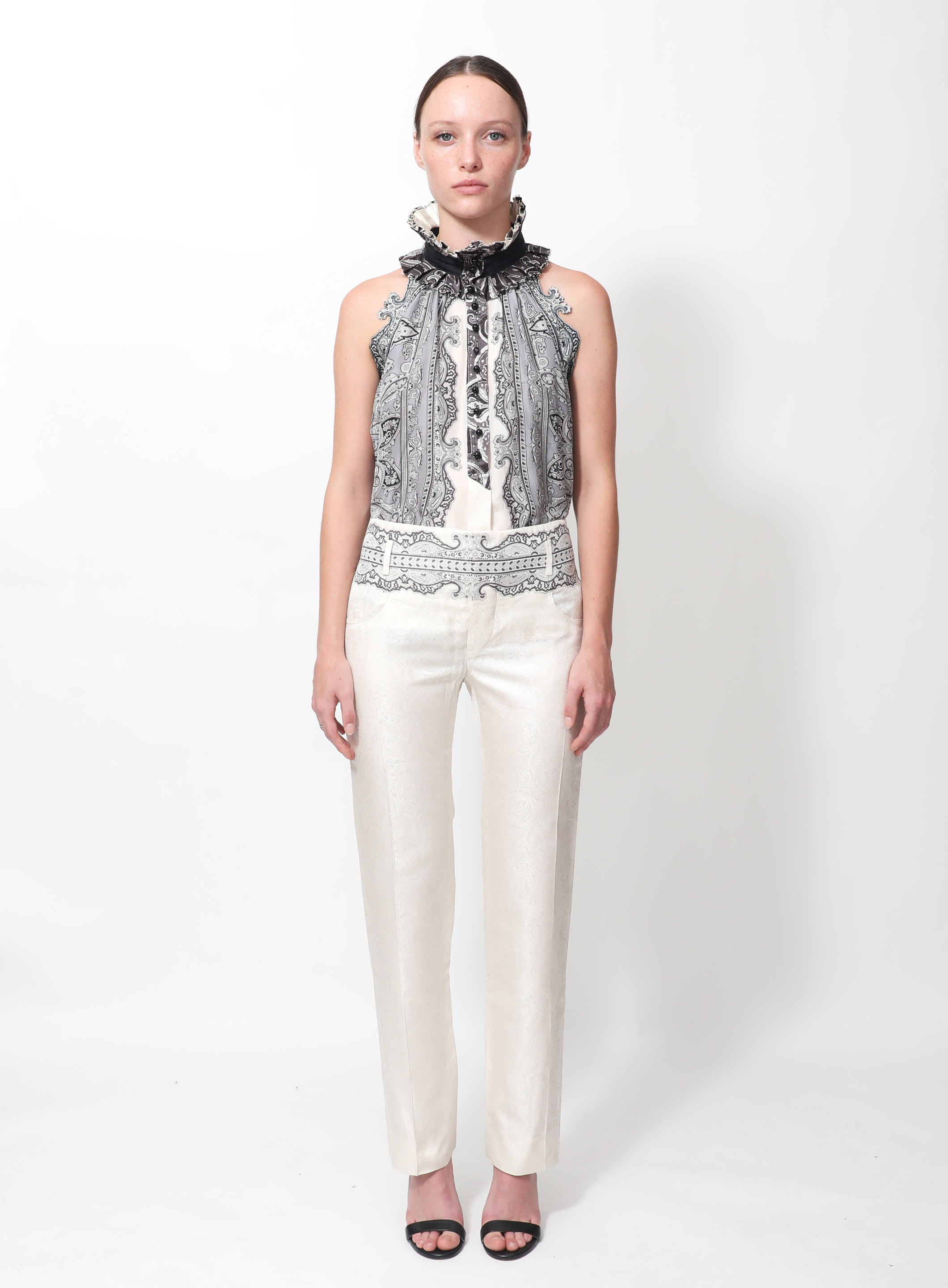 最後価格！mikiosakabe Ruffled Blouse 最後価格！mikiosakabe Ruffled Blouse - メルカリ