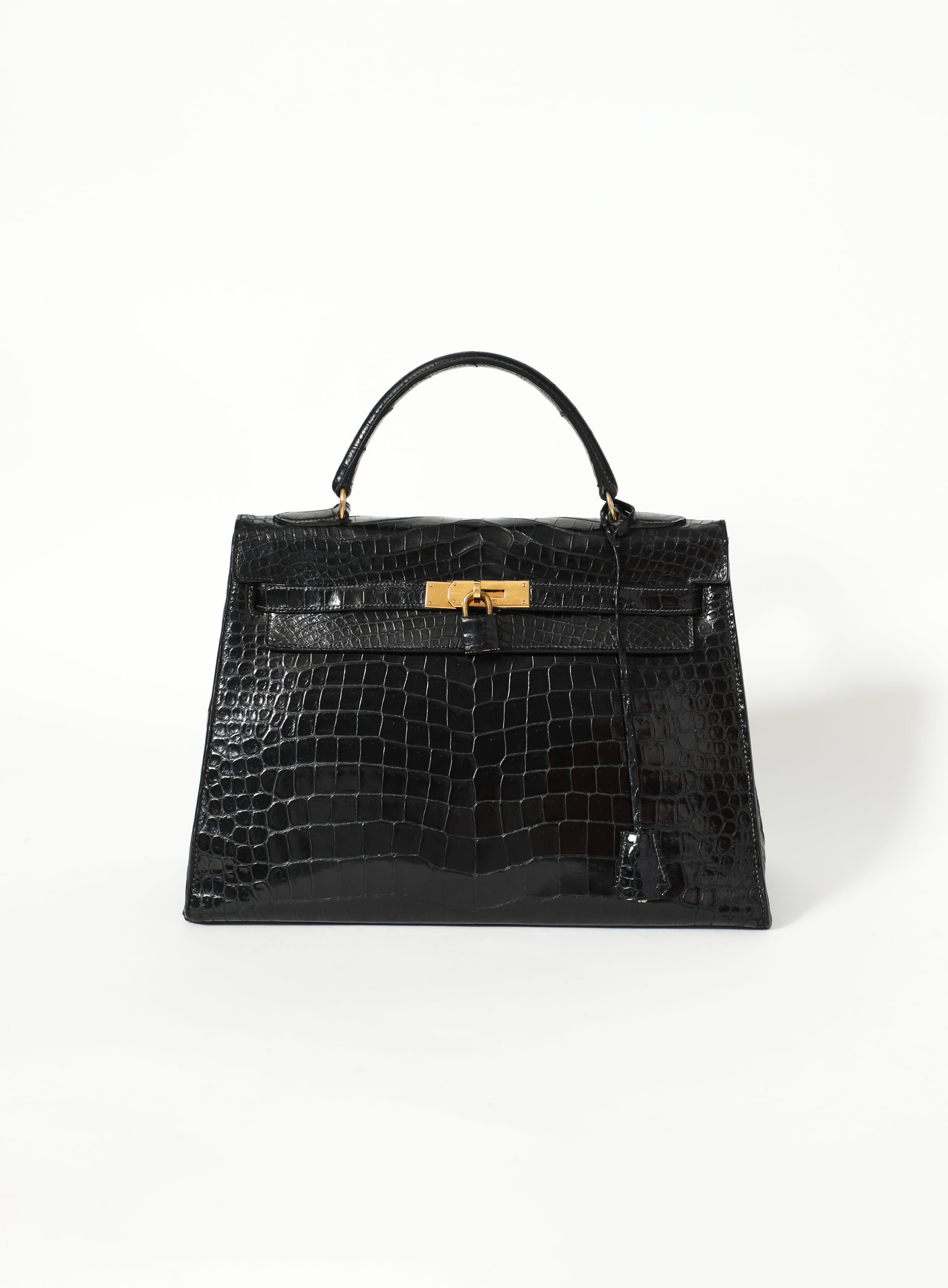 Hermes Kelly 32 in crocodile Porosus Item not available on