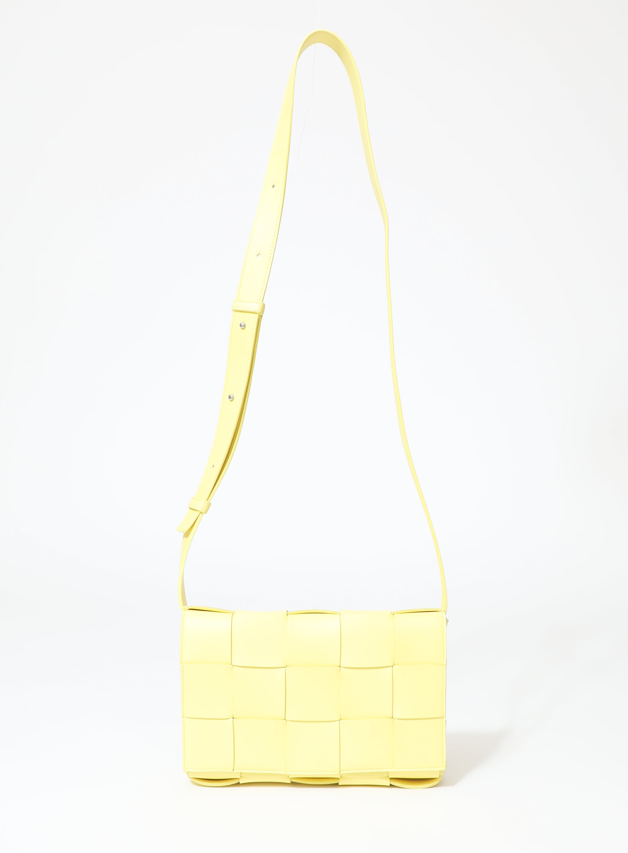 Cassette Leather Shoulder Bag in Yellow - Bottega Veneta