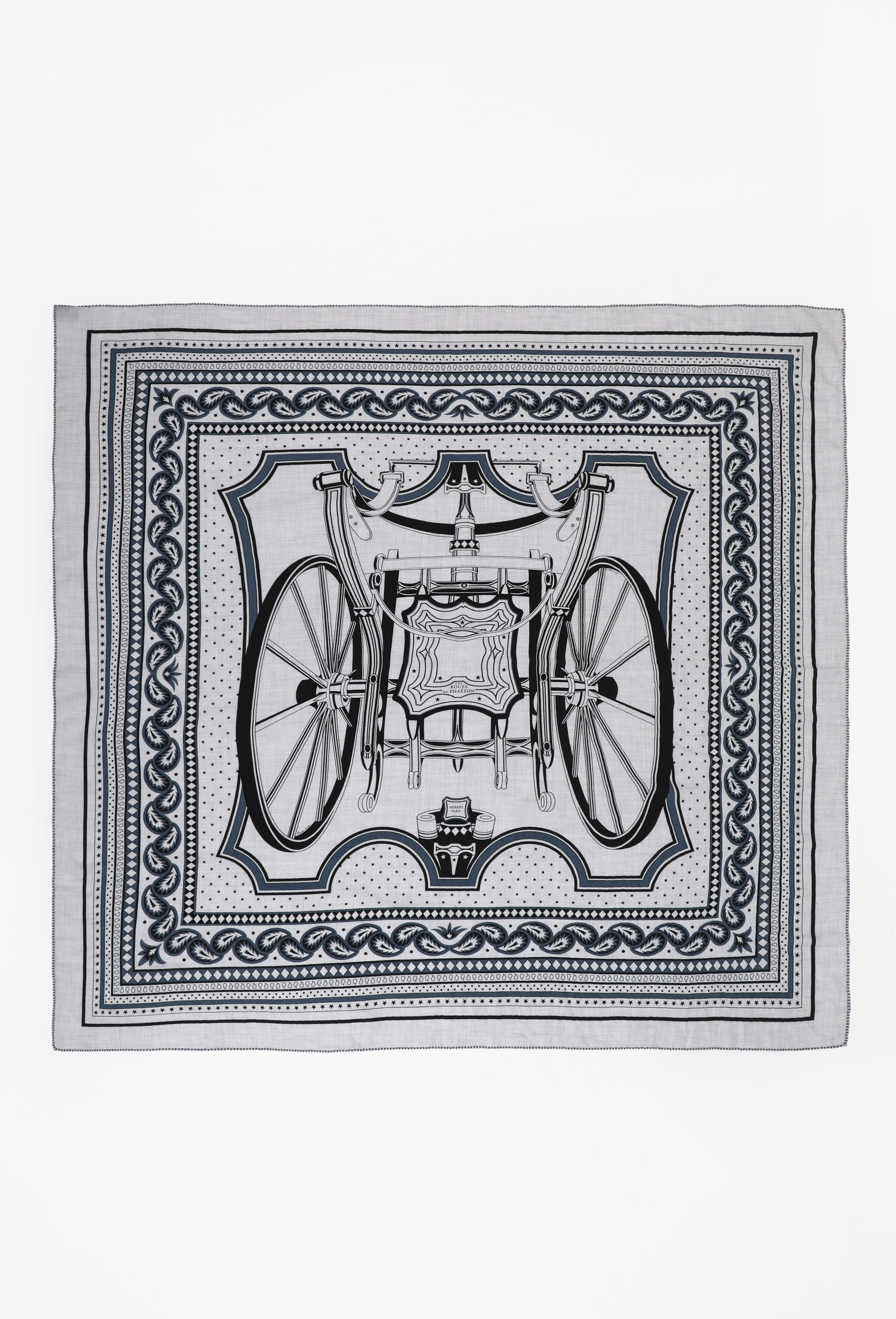 HERMES カシミヤシルク140LES ROUES DE PHAETON 262470044563cd089a01d2f9b5a7.jpg