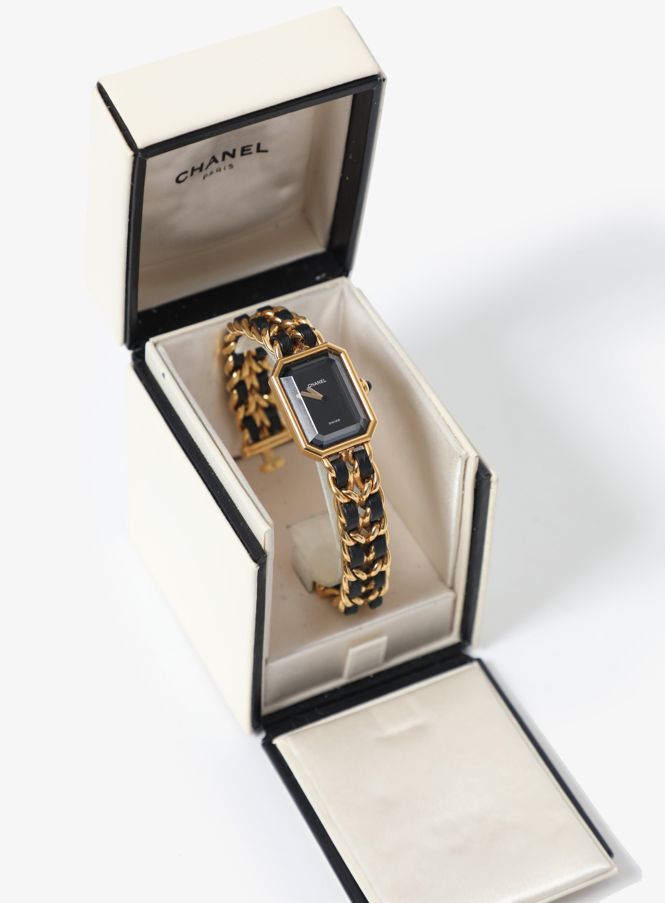 Chanel Introduces Limited Edition Première Rock Timepieces 