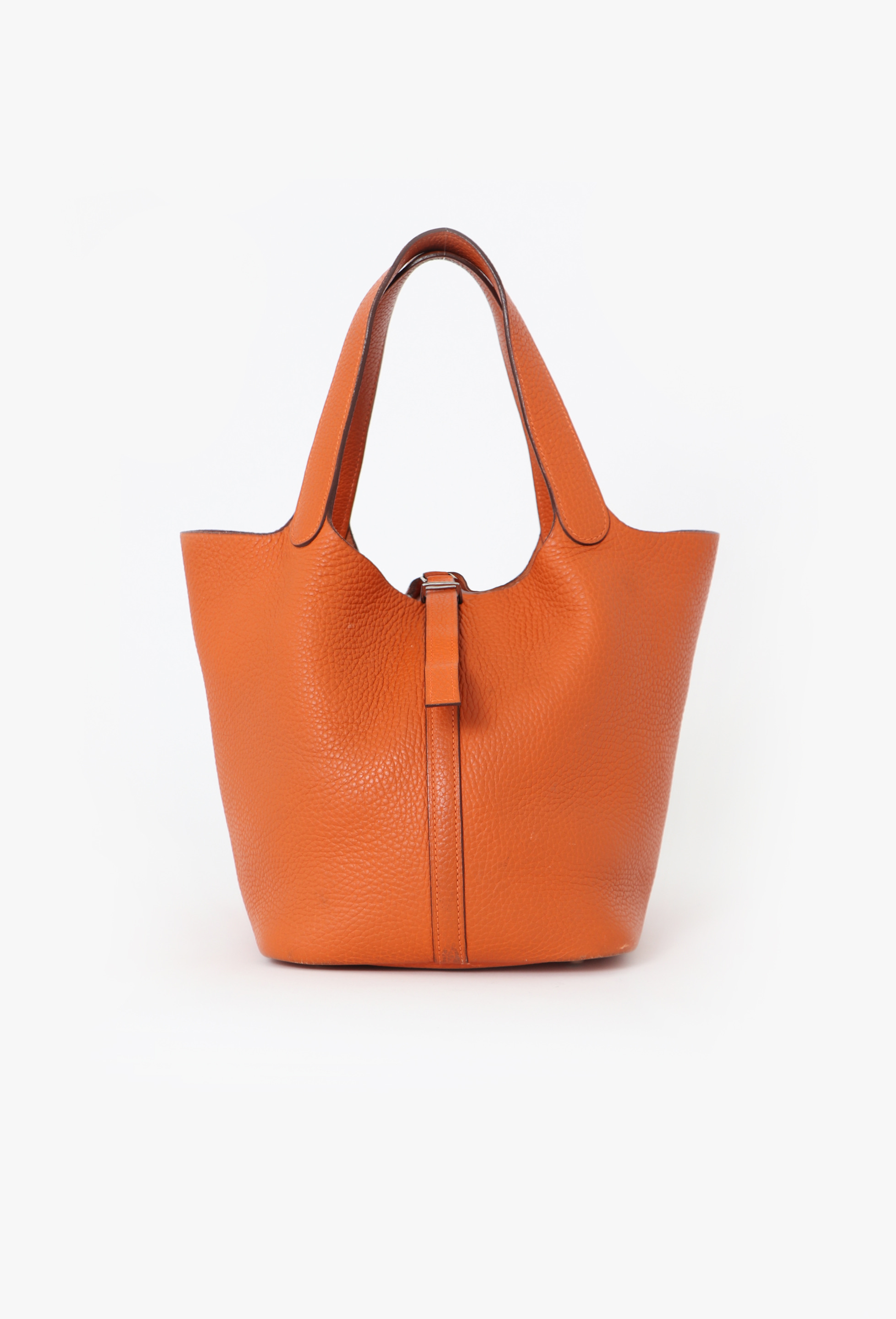 Hermes Picotin 22 エルメス オレンジギフトボックス 1f2497c10767eea6d2e342366229.jpg