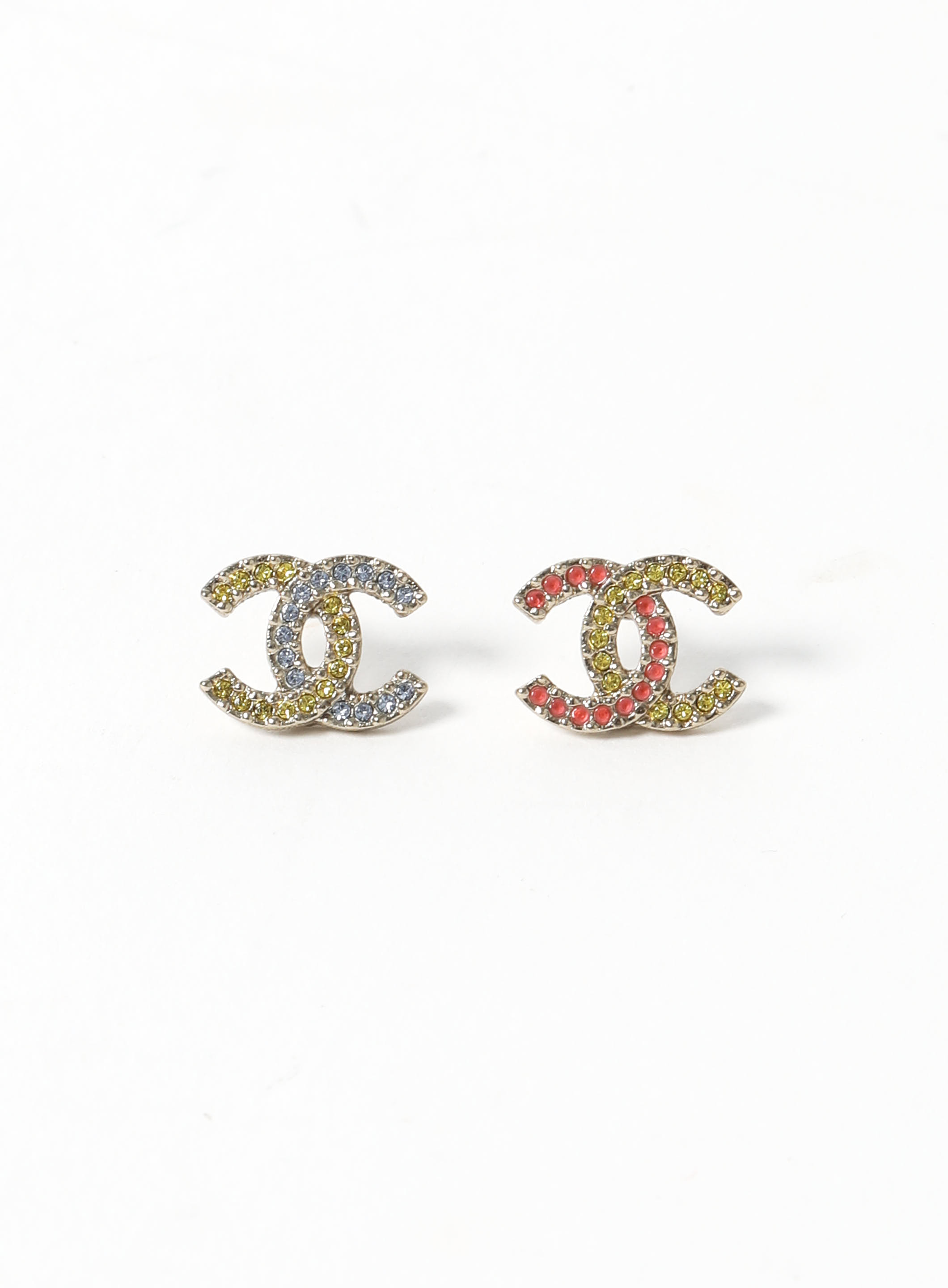 Chanel CC Huggie Silver and Crystal C Hoop Earrings – Madison Avenue Couture