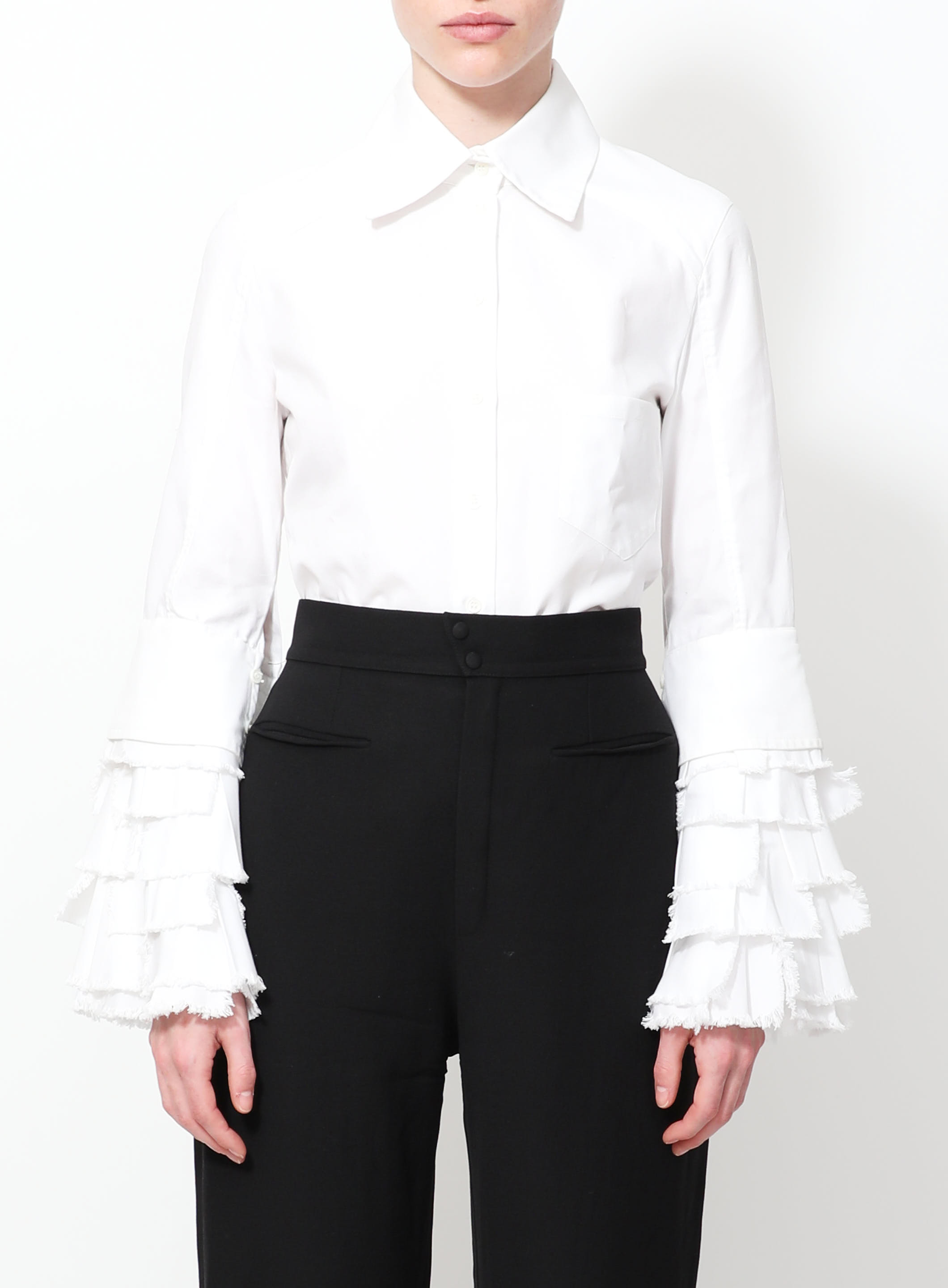 GIVENCHY白スーツ(USED） At Givenchy, a Slithery Rock Look - The New York Times