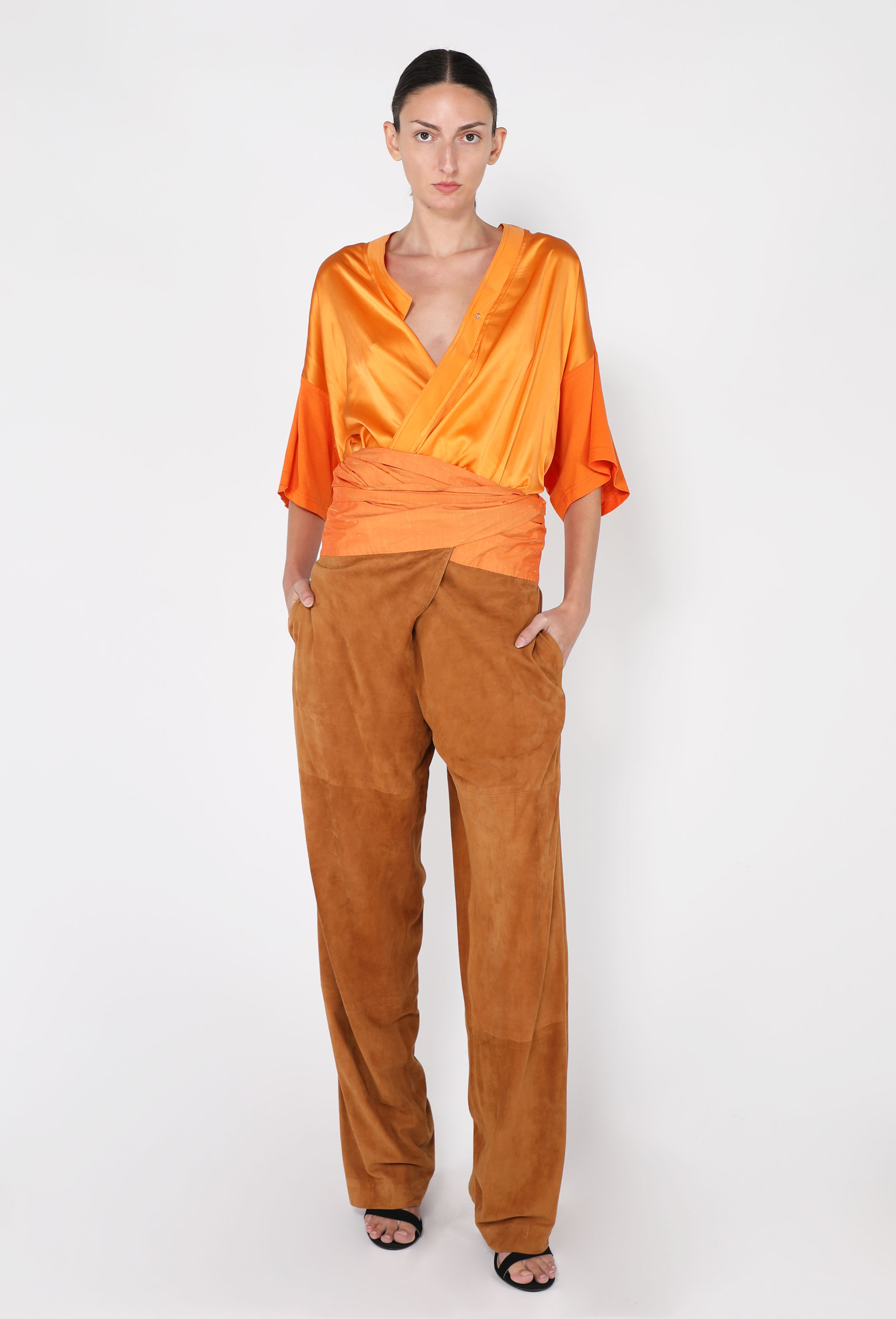 【イタリア製】80s GIANFRANCO FERRE リネン　セットアップ Gianfranco Ferré Silk Wrap Top & Suede Trouser Ensemble, 1980s