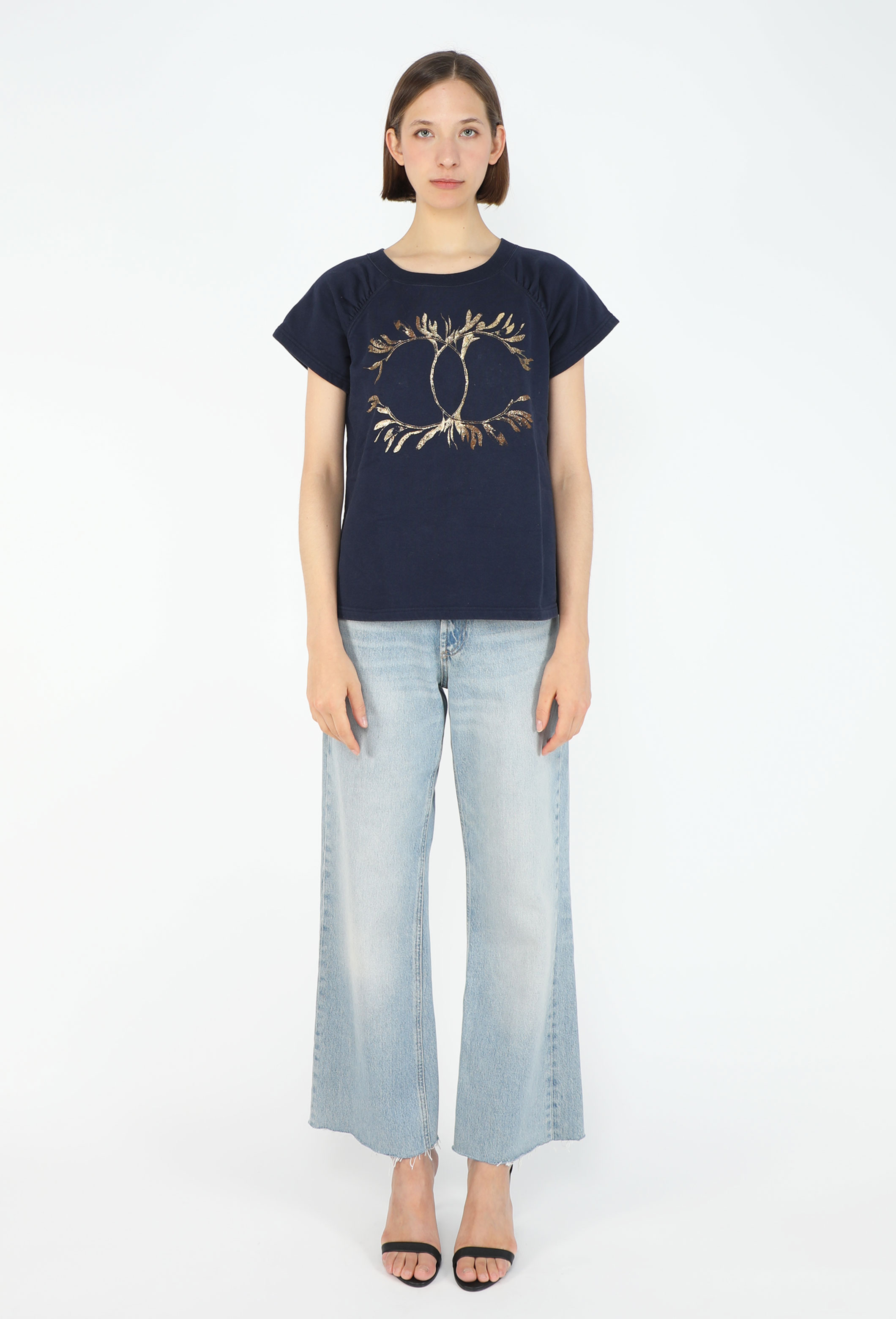 CHANELれいページ Resort 2018 Laurel T-Shirt - Chanel | ReSee