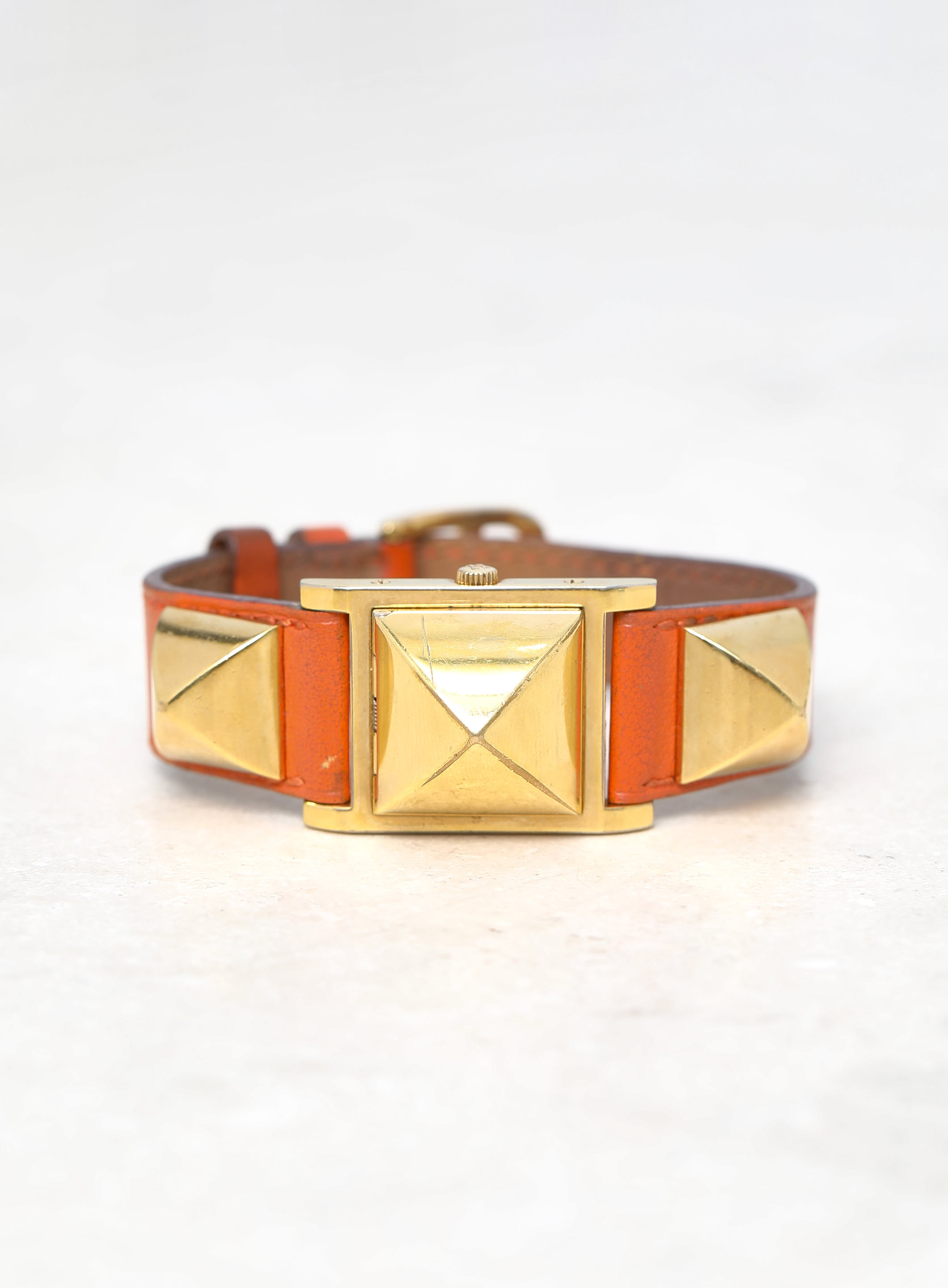 Orange Swift Médor Watch | Authentic & Vintage | ReSee