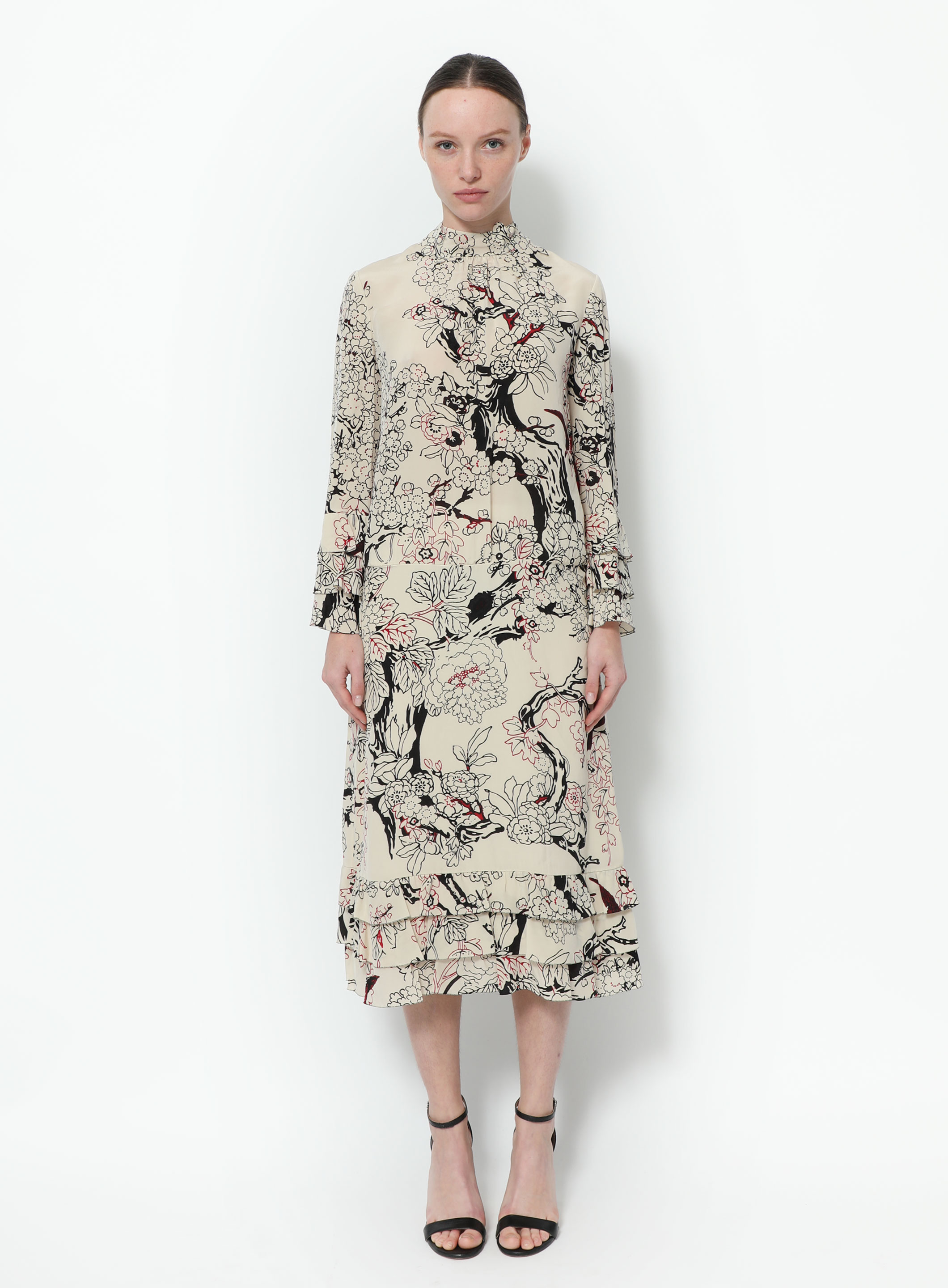 Circurar sleeve flower dressのドレス|Dorry Doll / LE'RURE
