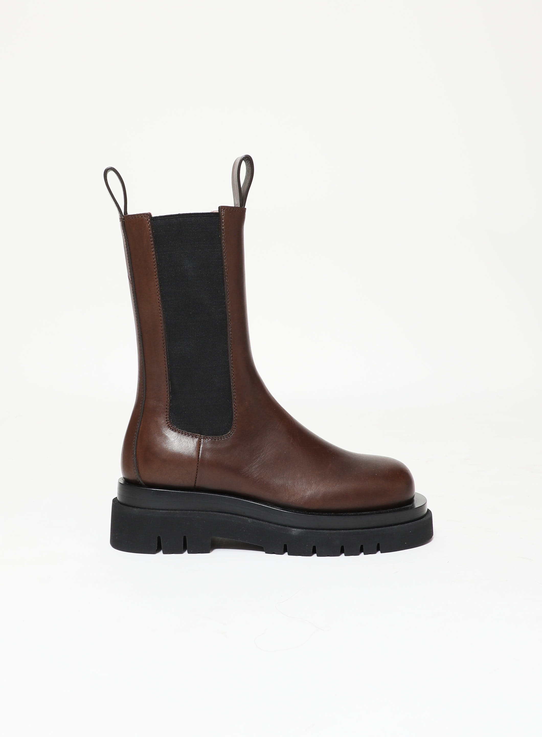 Pre-Fall 2020 BV Tire Chelsea Boots, Authentic & Vintage
